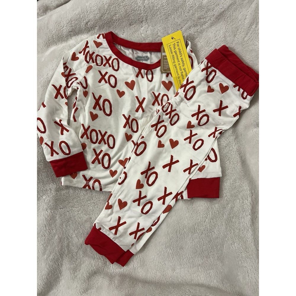 NWT Mud Pie‎ Pajamas Valentines Day Hugs & Kisses  5T